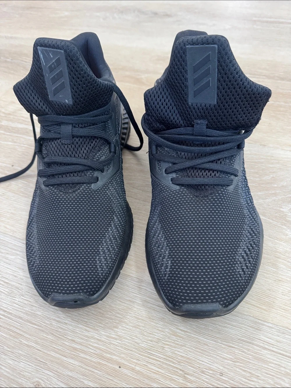 adidas Men's All-Black Lightweight Athletic Sneakers